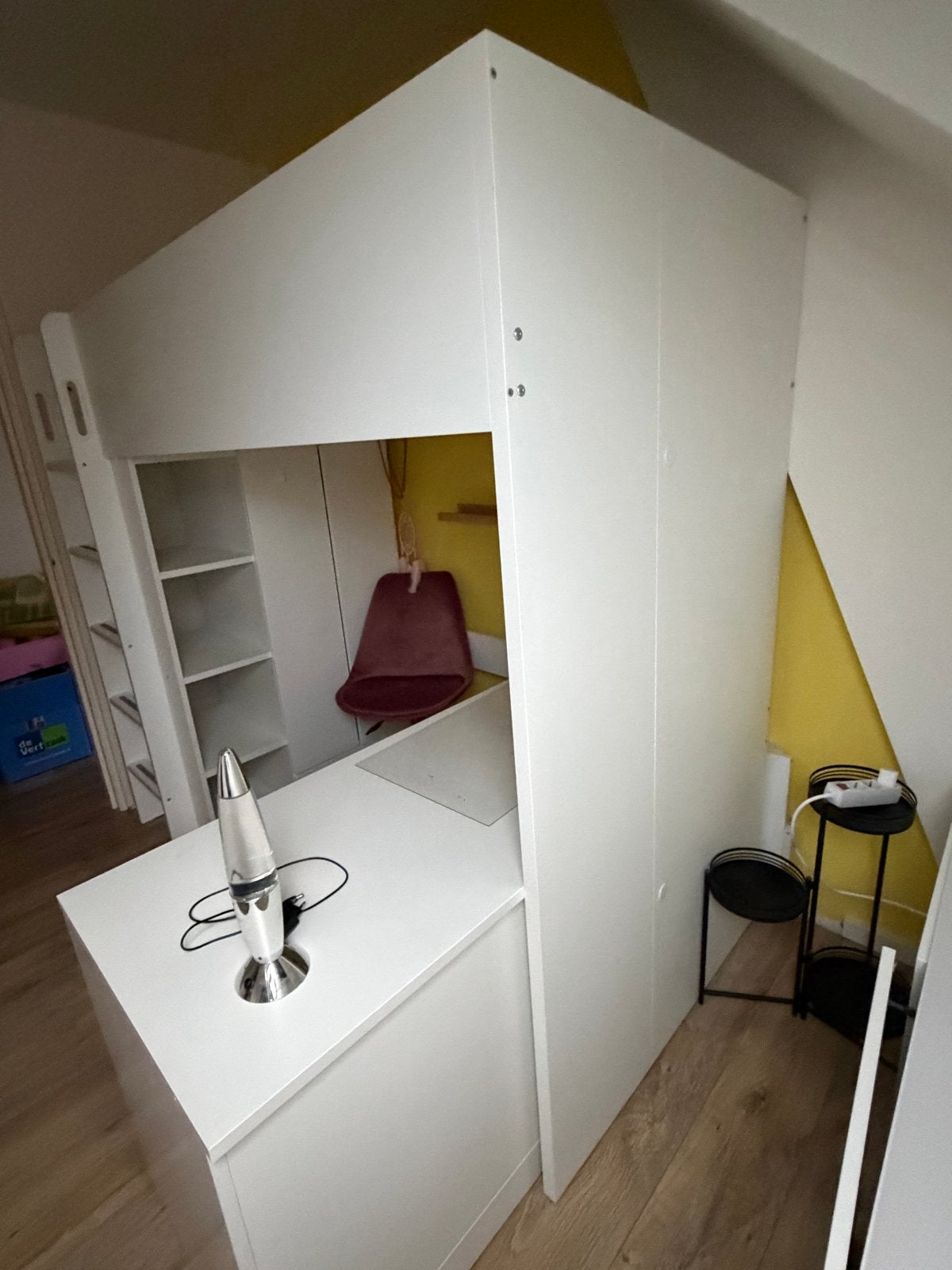 Hoogslaper met bureau en opbergruimte - Wit, Gebruikt, Eenpersoons, Ophalen of Verzenden, 200 cm