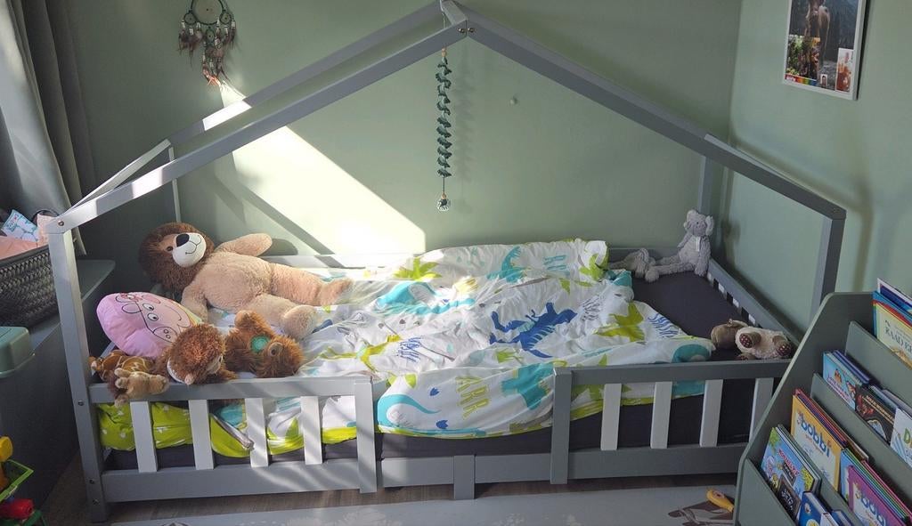 Kinderbed (huisje) 90x200, Ophalen, 85 tot 100 cm, Gebruikt, Lattenbodem