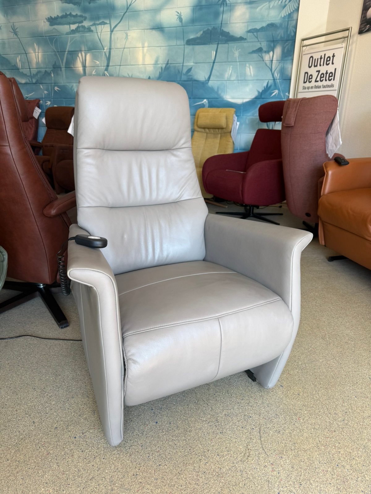 Prominent relaxfauteuil met sta op en relax stand, Ophalen of Verzenden, Nieuw, Leer, Ruim 100 top merken in alle kleuren en maten