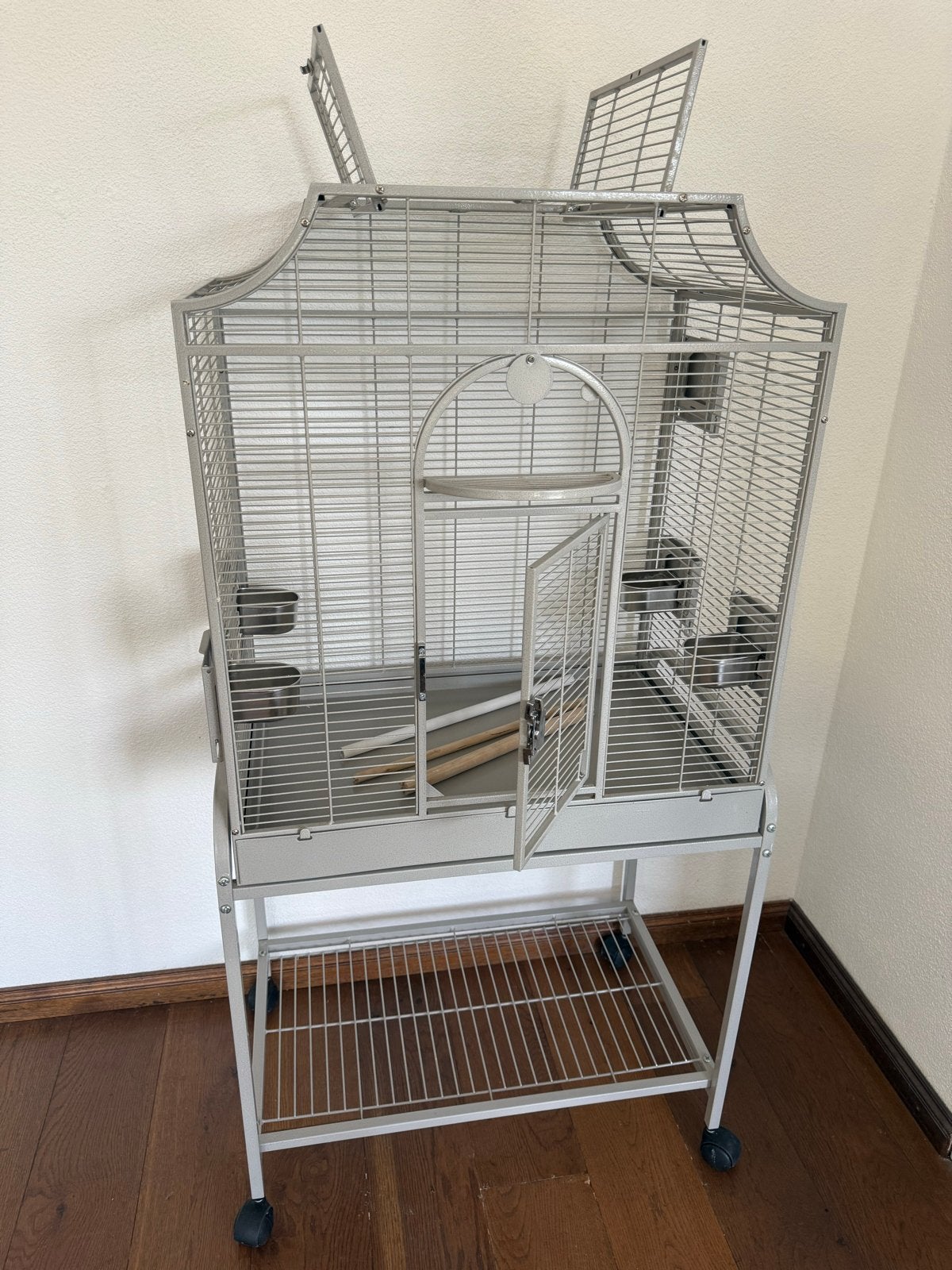 Montana madeira vogelkooi licht grijs, Ophalen, Zo goed als nieuw, Metaal, Vogelkooi