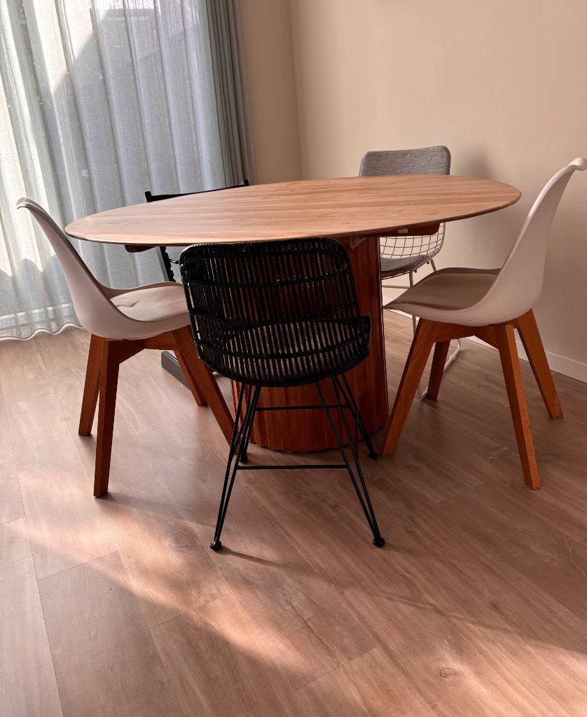 Foto 7 van Teak houten eettafel Pilar HK living