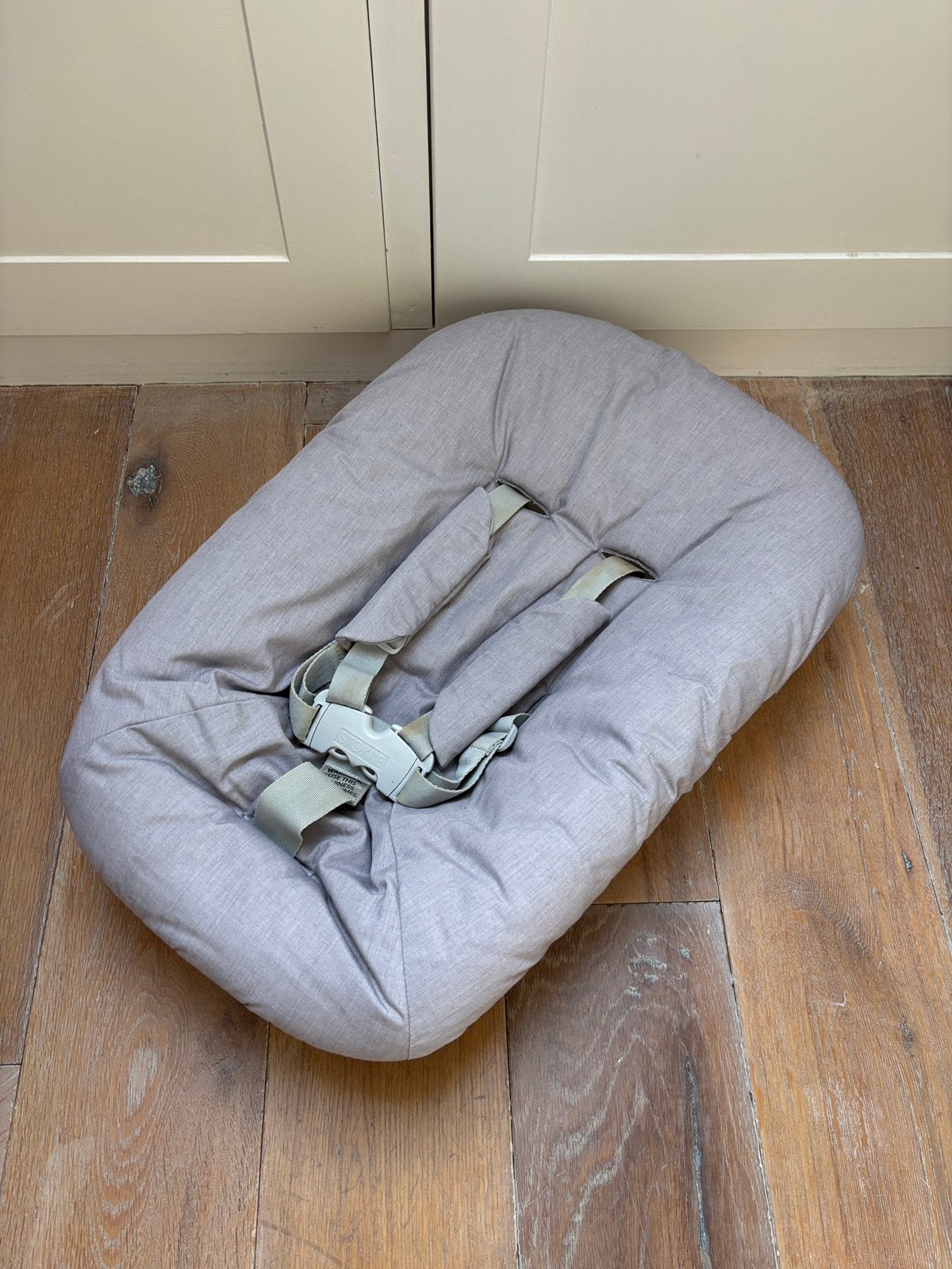 Stokke Tripp Trapp Newborn Set Grey incl. speelgoedhanger, Ophalen, Gebruikt, Overige typen
