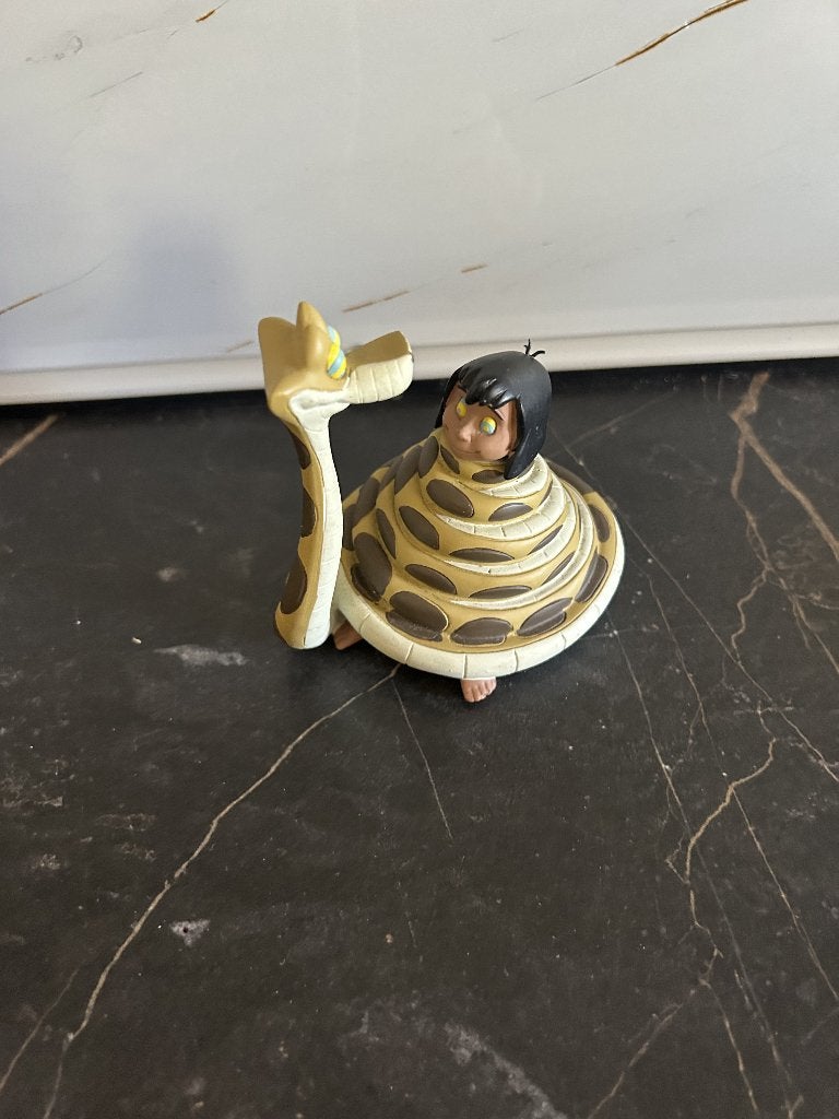 Mowgli en python Kaa jungle book disney figuur, Ophalen of Verzenden, Leeuwenkoning of Jungle Boek, Gebruikt, Beeldje of Figuurtje