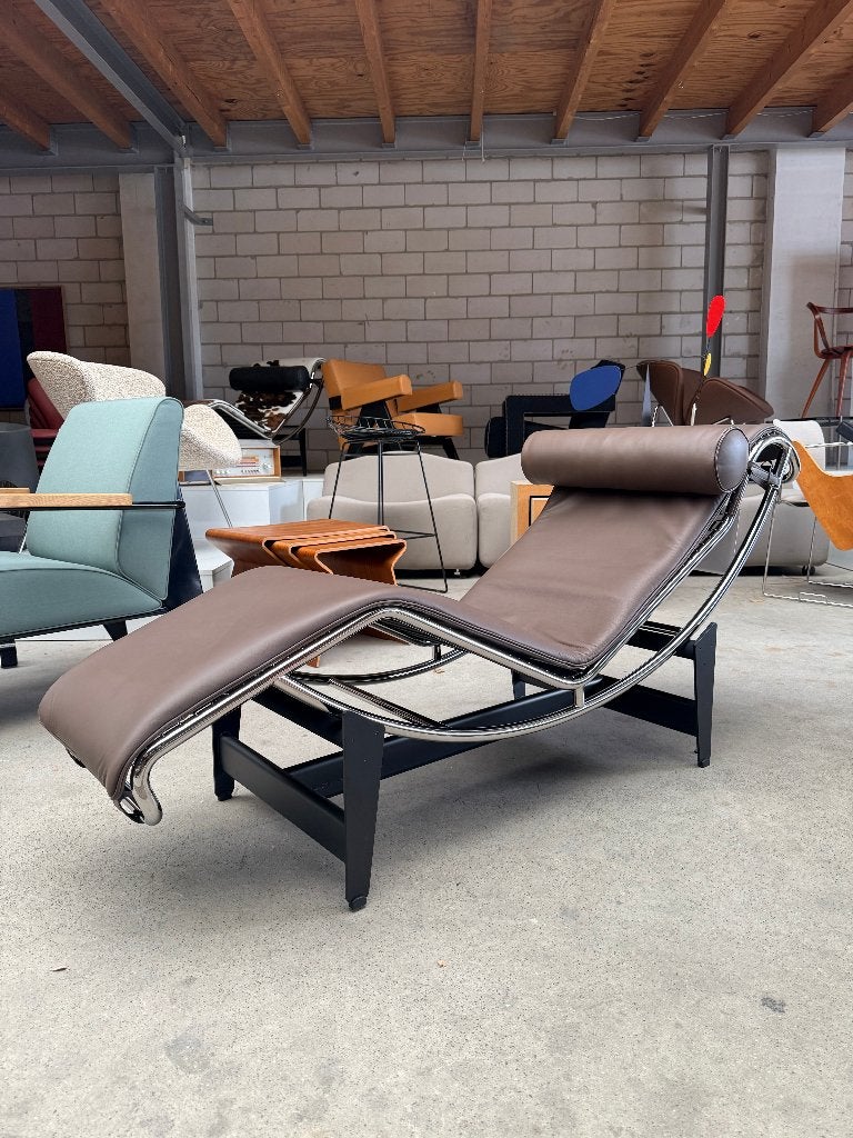 Cassina LC4 Chaise Longue van Le Corbusier (nieuw), Ophalen, Eenpersoons, Nieuw, X