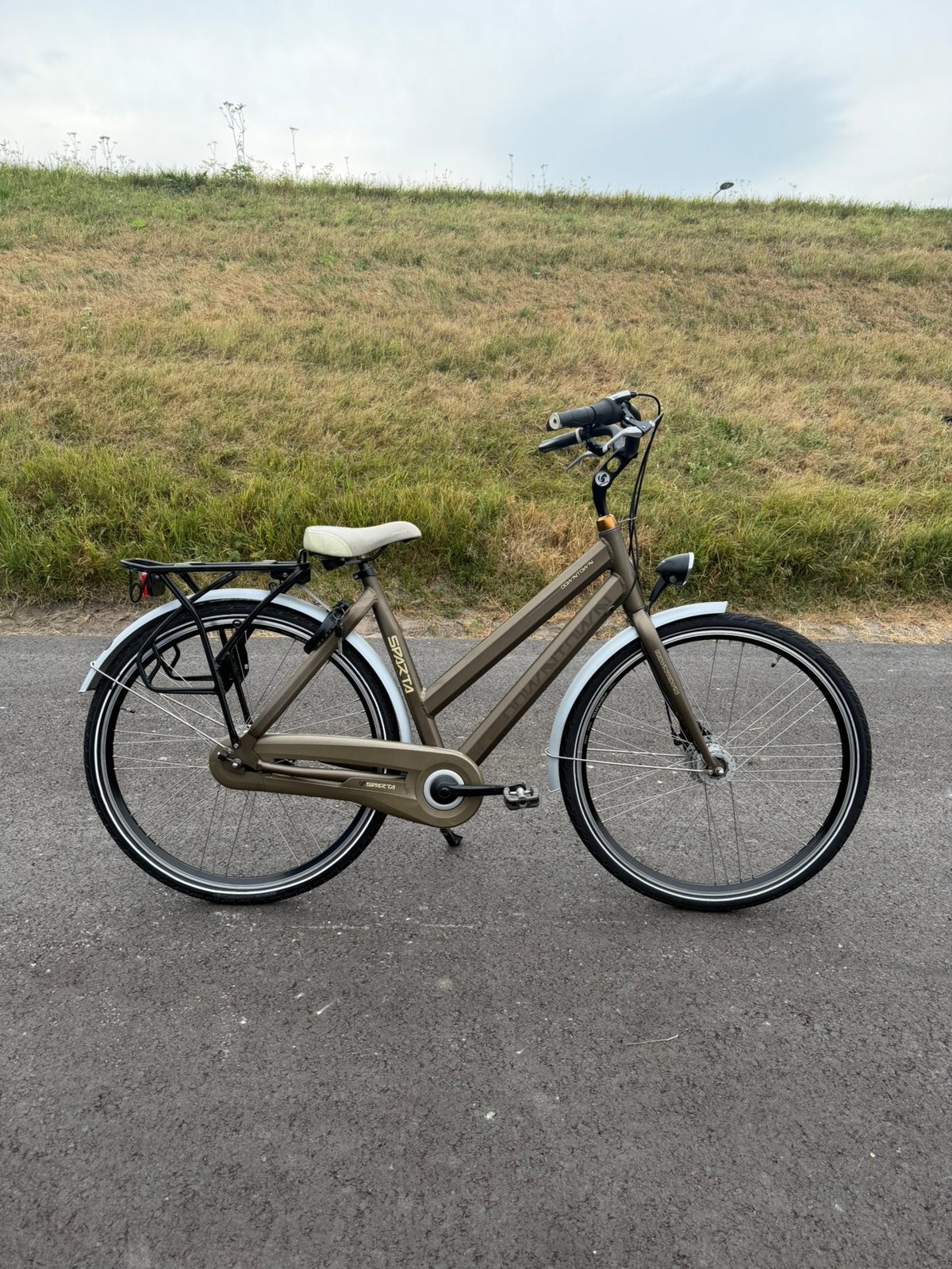 Sparta Downtown - Damesfiets - 28 inch – Zeer nette staat, Fietsen en Brommers, Fietsen | Dames | Damesfietsen, Ophalen, Sparta