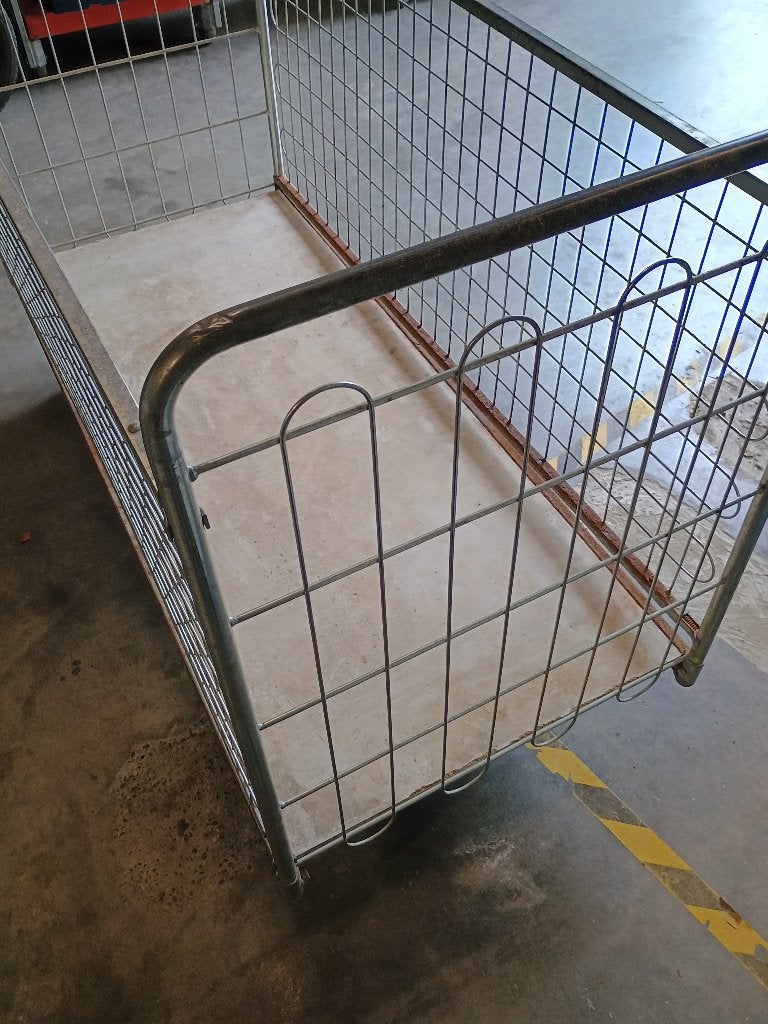 platte magazijn transsport wagen met zij rekken, Doe-het-zelf en Verbouw, 100 liter of meer, Ophalen, Gebruikt, Transportkar