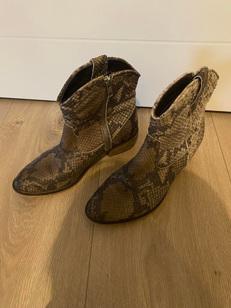 Stoere print laarsjes van Hobb’s, maat 39, Kleding | Dames, Schoenen, Bruin, Lage of Enkellaarzen, Ophalen of Verzenden, Zo goed als nieuw