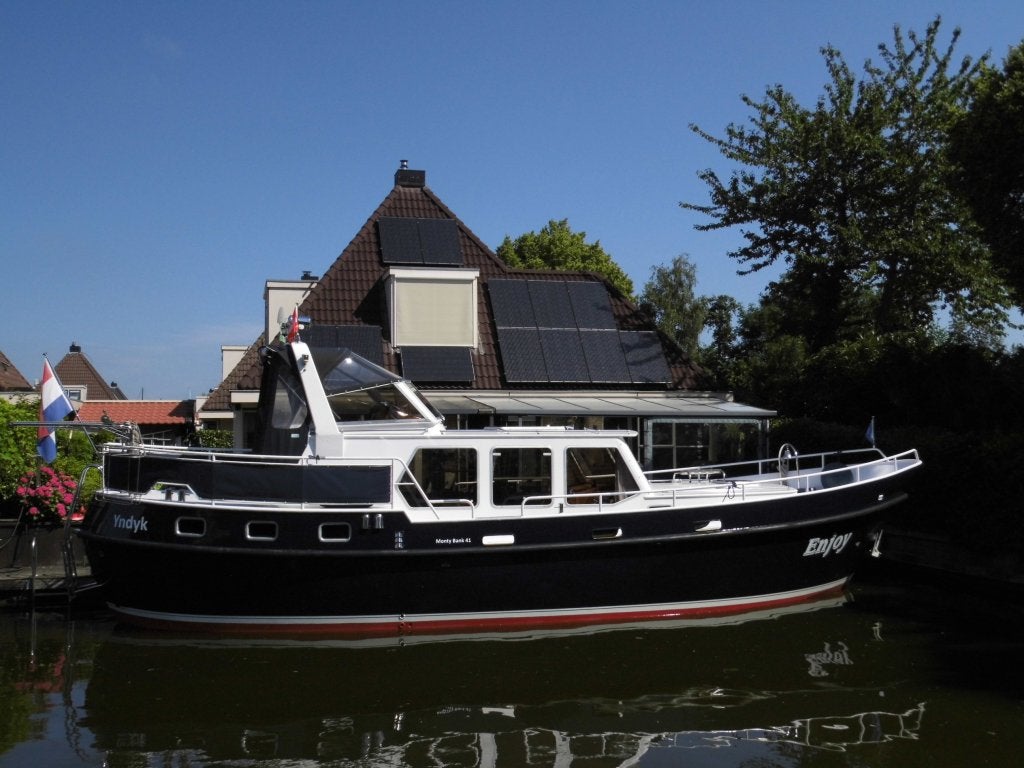 Monty Bank  41, Staal, Overige merken, Gebruikt, Walstroom