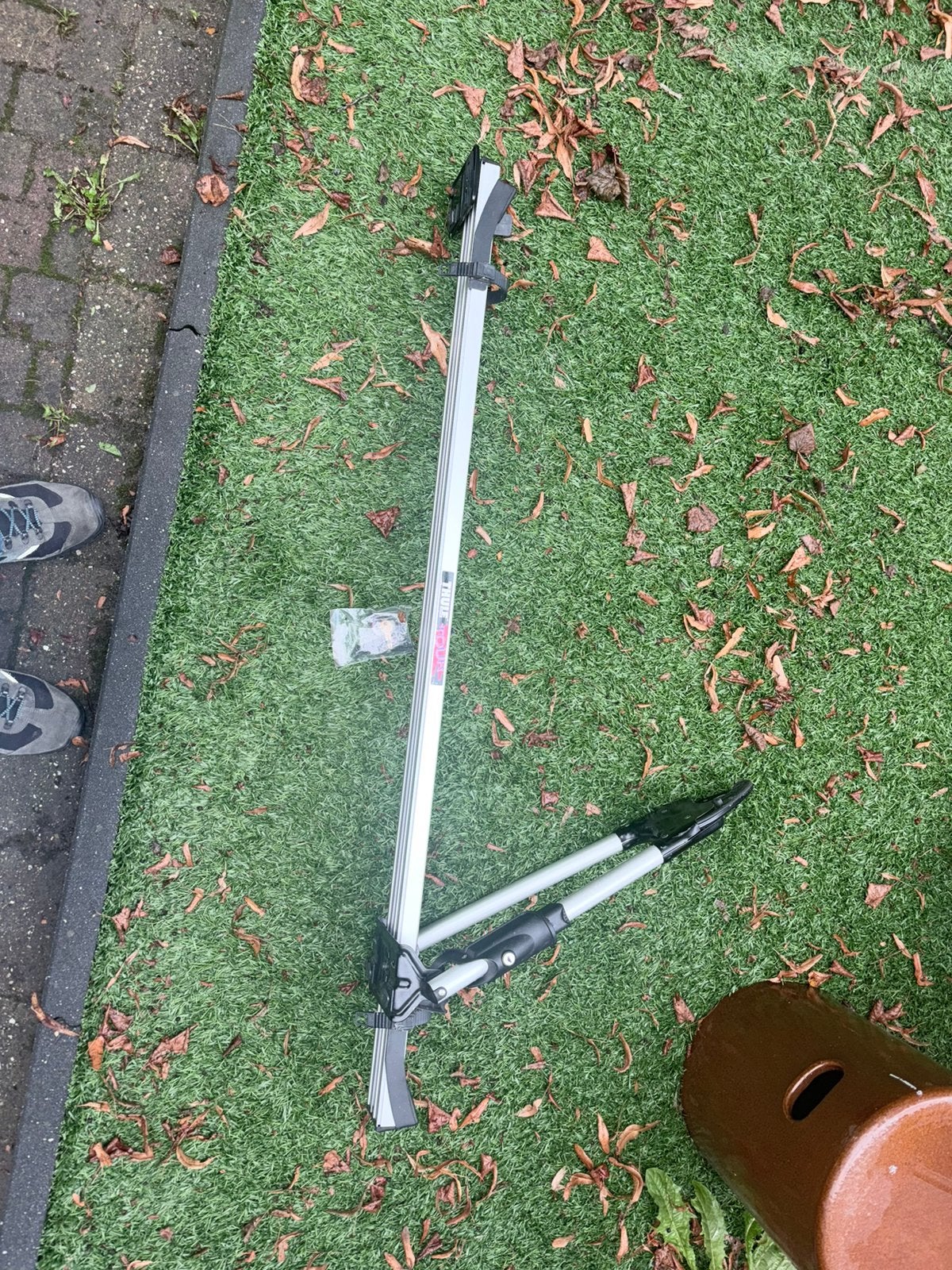 Thule Tour fietsdrager voor dakdrager, Ophalen of Verzenden, Zo goed als nieuw, Dakdrager