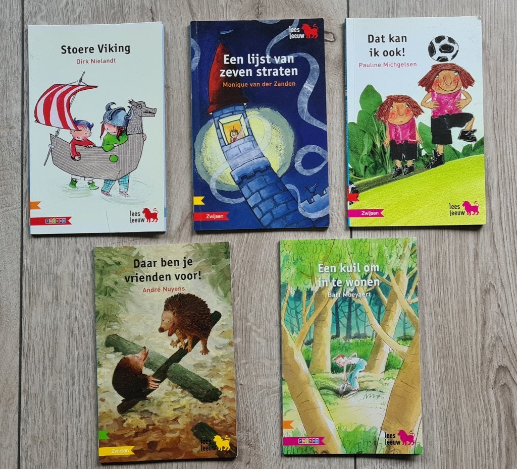 5 boeken Leesleeuw Zwijssen - Groep 4 2011/2012, Boeken, Fictie algemeen, Diverse auteurs, Ophalen of Verzenden, Zo goed als nieuw