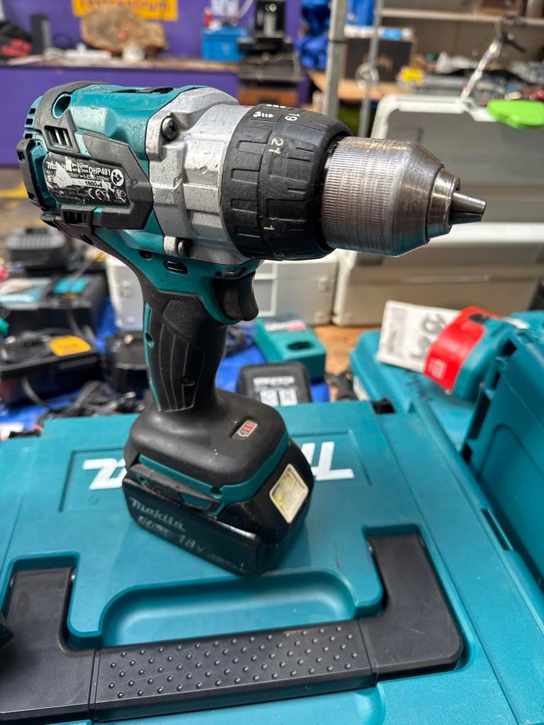 Makita DHP481 Accu Klopboormachine 18V + Accu, Ophalen, Gebruikt, Boor- en Schroefmachine, Minder dan 400 watt