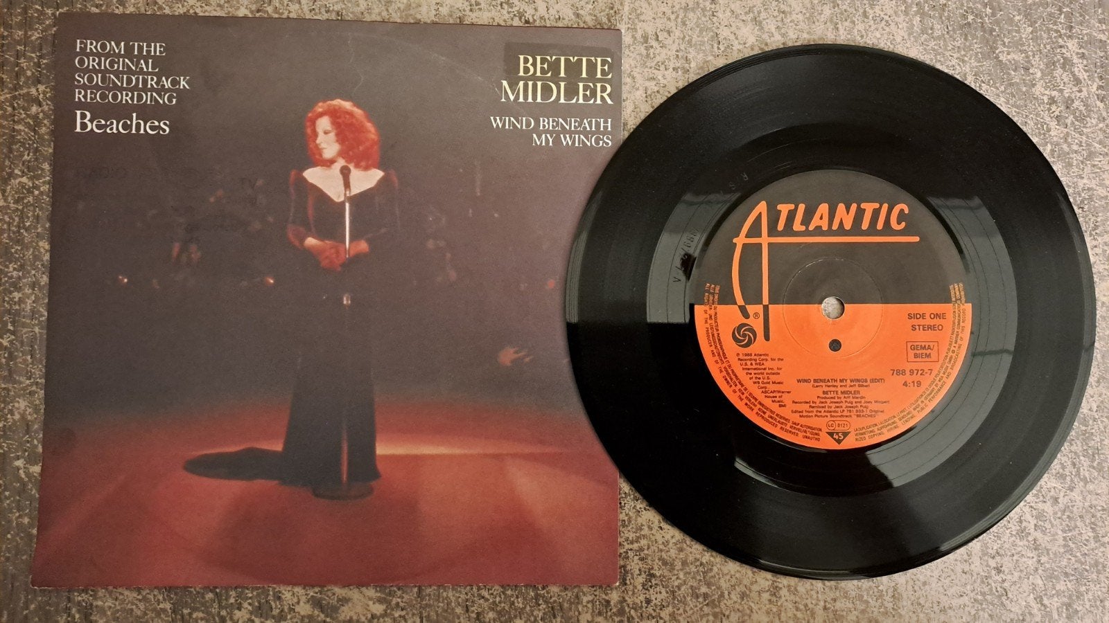 Bette midler  - wind beneath my wings, Cd's en Dvd's, Gebruikt, 7 inch, Pop, Fotohoes
