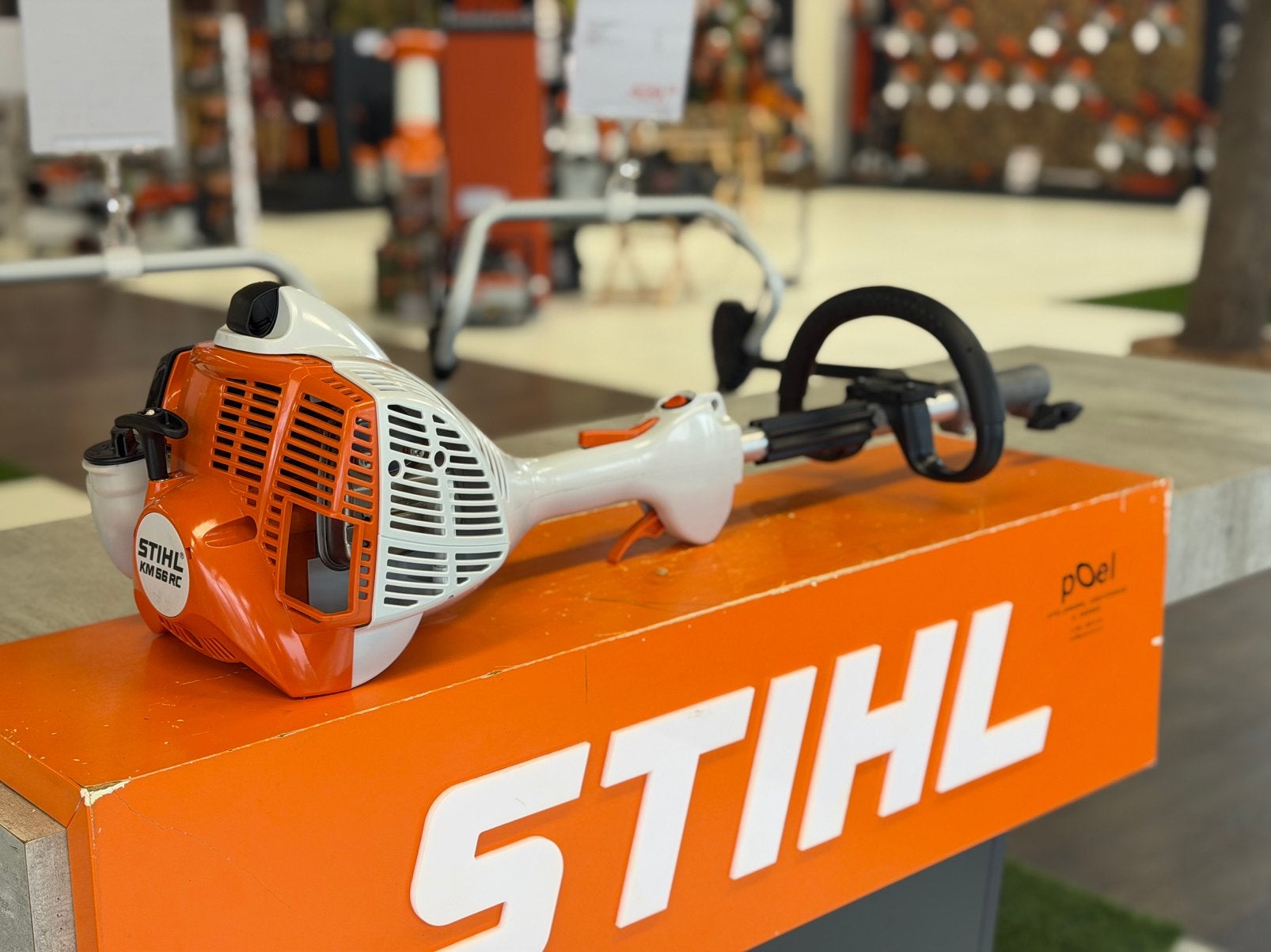 STIHL KM 56 RC - 12 maanden garantie incl onderhoudsbeurt, Ophalen of Verzenden, Benzine