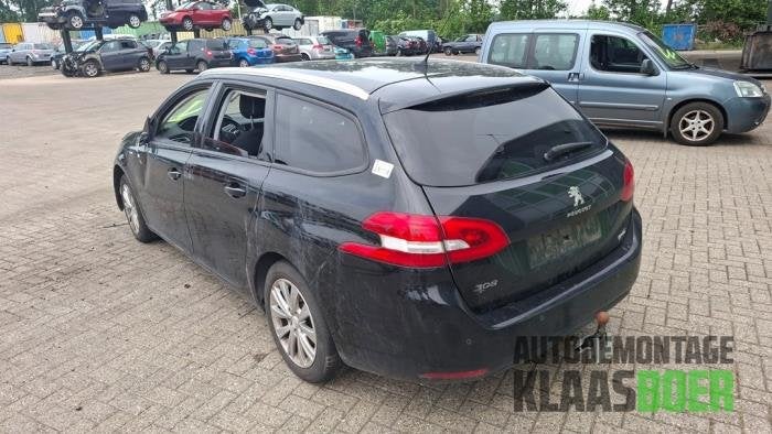 Trekhaak van een Peugeot 308, Gebruikt, -, -, Ophalen of Verzenden