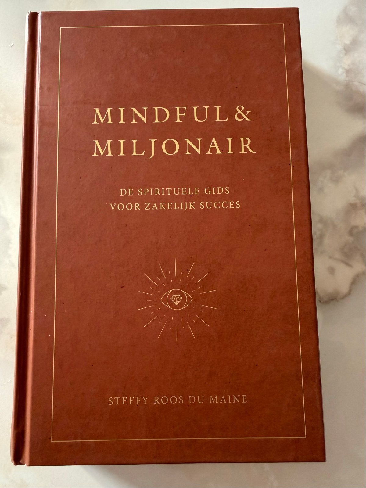 Mindful & Miljonair - De spirituele gids voor zakelijk succe, Ophalen of Verzenden, Gelezen, Spiritualiteit algemeen, Achtergrond en Informatie