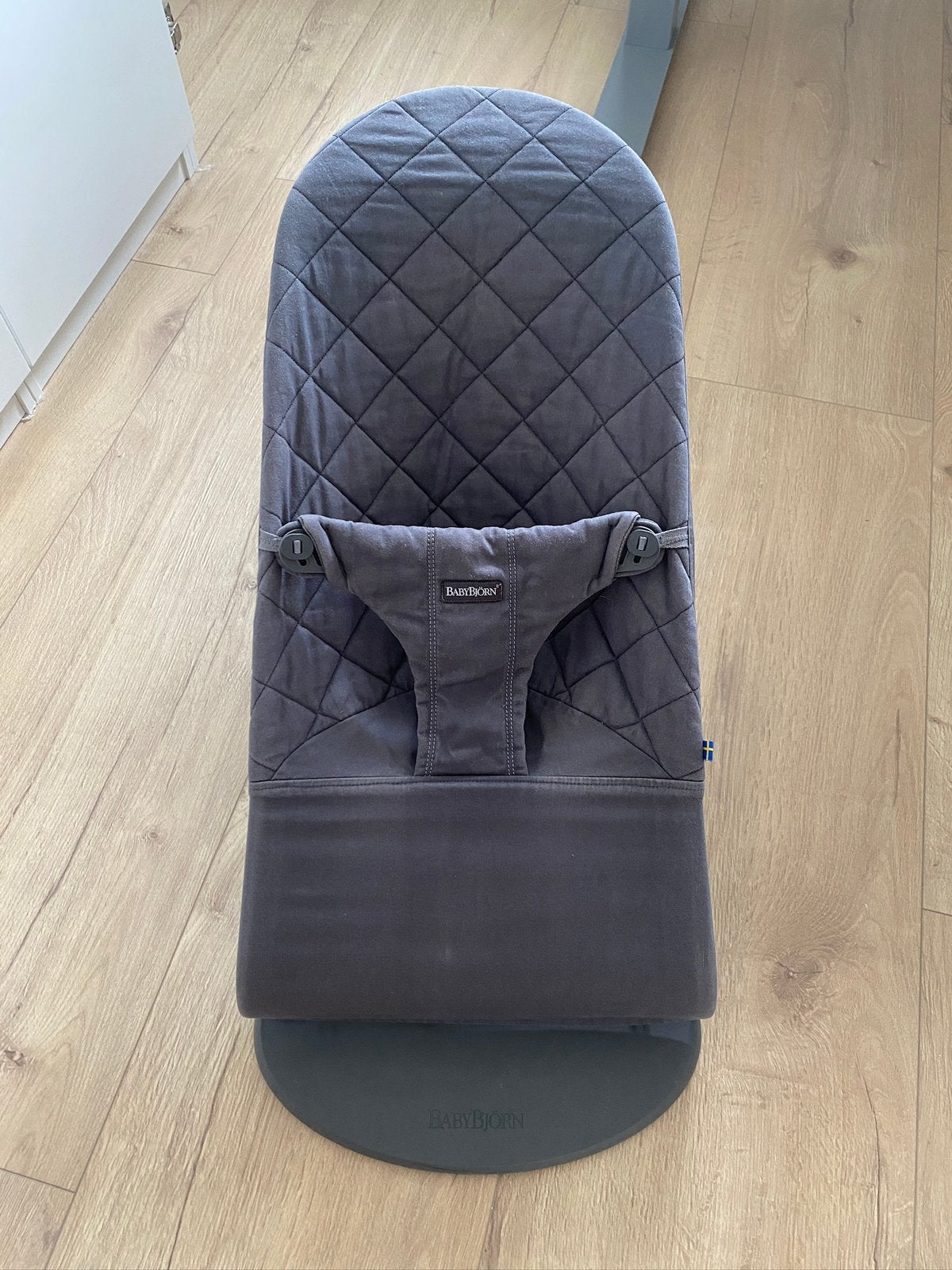 Babybjorn wipstoeltje Bliss antraciet, Ophalen, Zo goed als nieuw