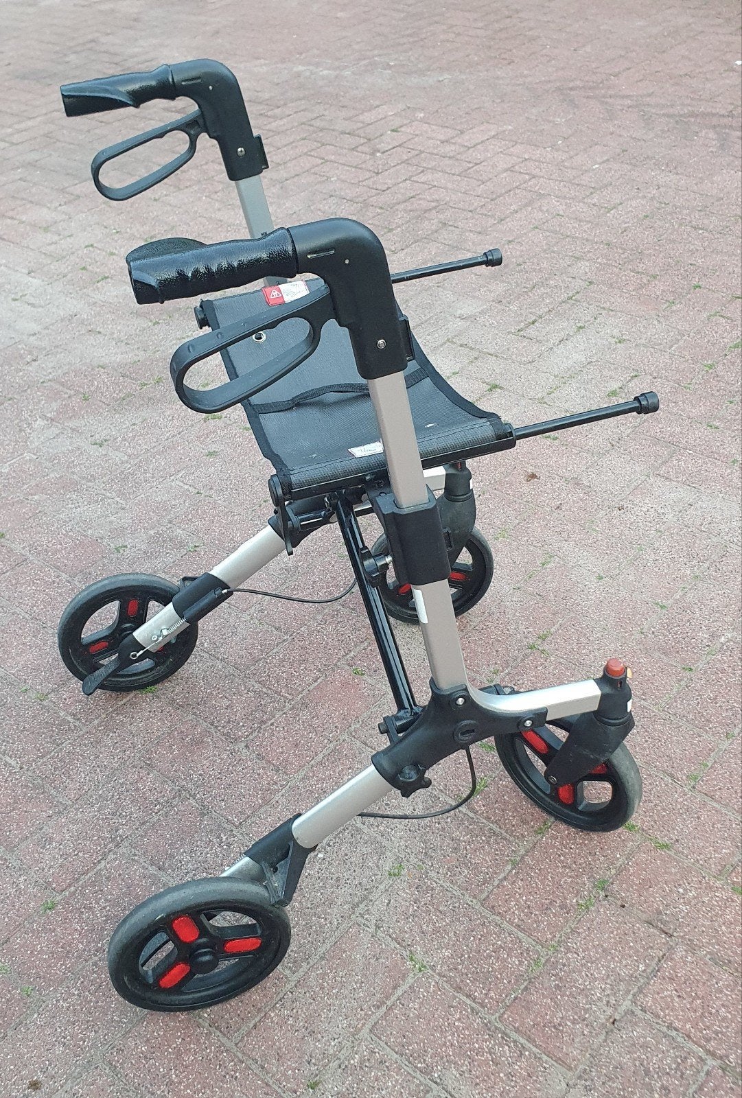 Lichtgewicht aluminium rollator merk Royalbeach Pro, Diversen, Ophalen, Lichtgewicht, Gebruikt