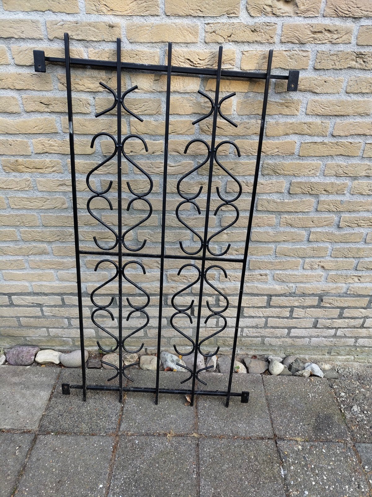 Decoratief smeedijzeren raamhek 130x59 cm verstelbaar, Doe-het-zelf en Verbouw, Glas en Ramen, Ophalen