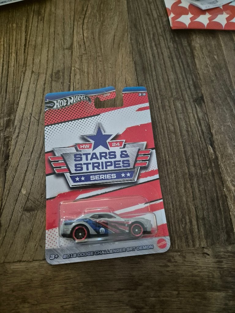 Hot Wheels star and stripes Dodge Challenger SRT demon, Ophalen of Verzenden, Nieuw, Auto