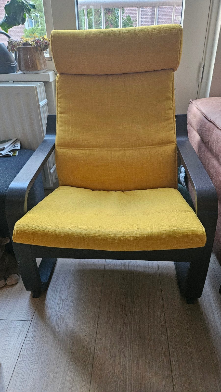 Ikea Poang, geel, Ophalen, Zo goed als nieuw, 50 tot 75 cm