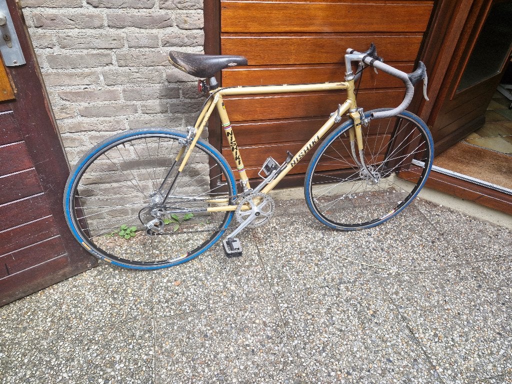 Racefiets Nishiki, 28 inch, Gebruikt, 10 tot 15 versnellingen, Aluminium