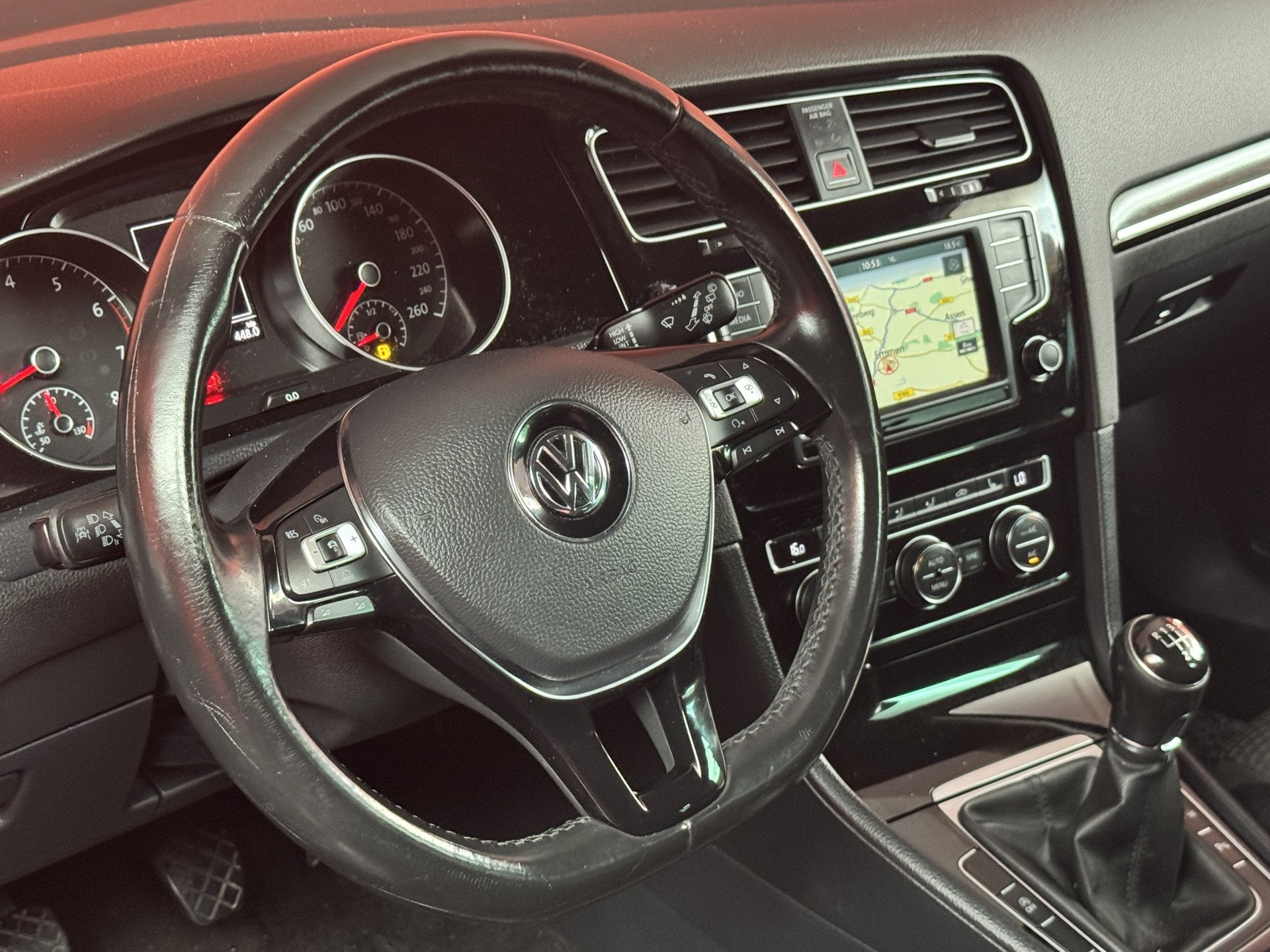 Volkswagen Golf 1.2 TSI Business Edition R Connected | Stoel, Voorwielaandrijving, Gebruikt, 4 cilinders, Met garantie (alle)