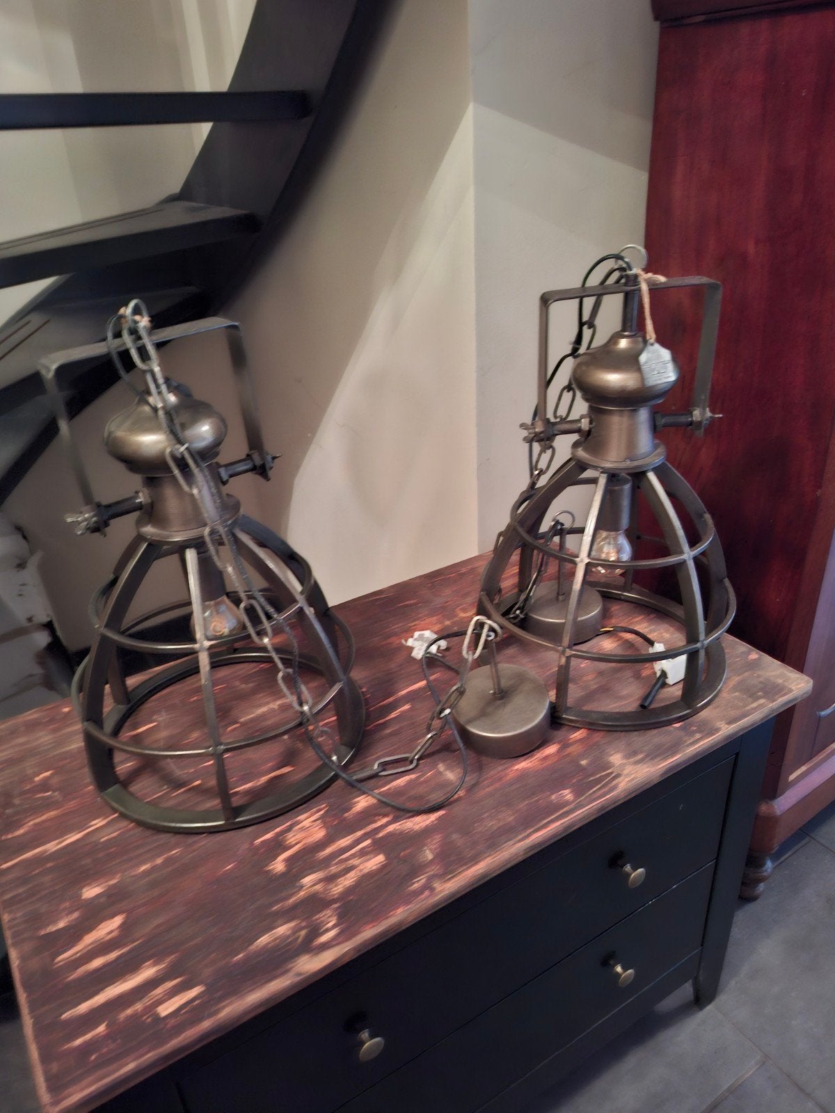 2 Countryfield hanglampen, Ophalen
