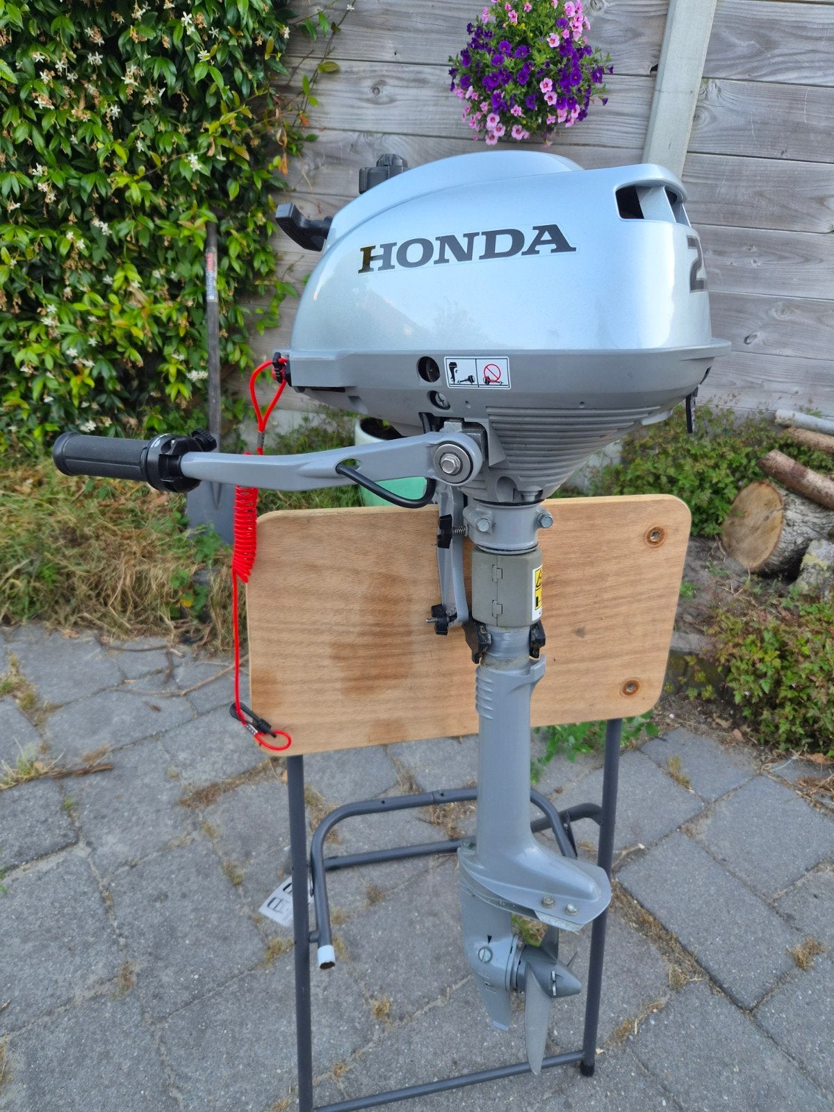 Zeer mooie Honda BF2.3 Buitenboordmotor - 2.3 PK (ca. 2016), Ophalen, Zo goed als nieuw, Benzine, Minder dan 5 pk