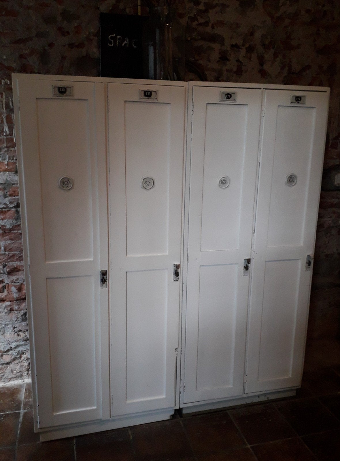 Oude houten kasten (2 stuks brocante antieke vintage locker, Ophalen, Gebruikt, Stoer landelijk brocante industrieel