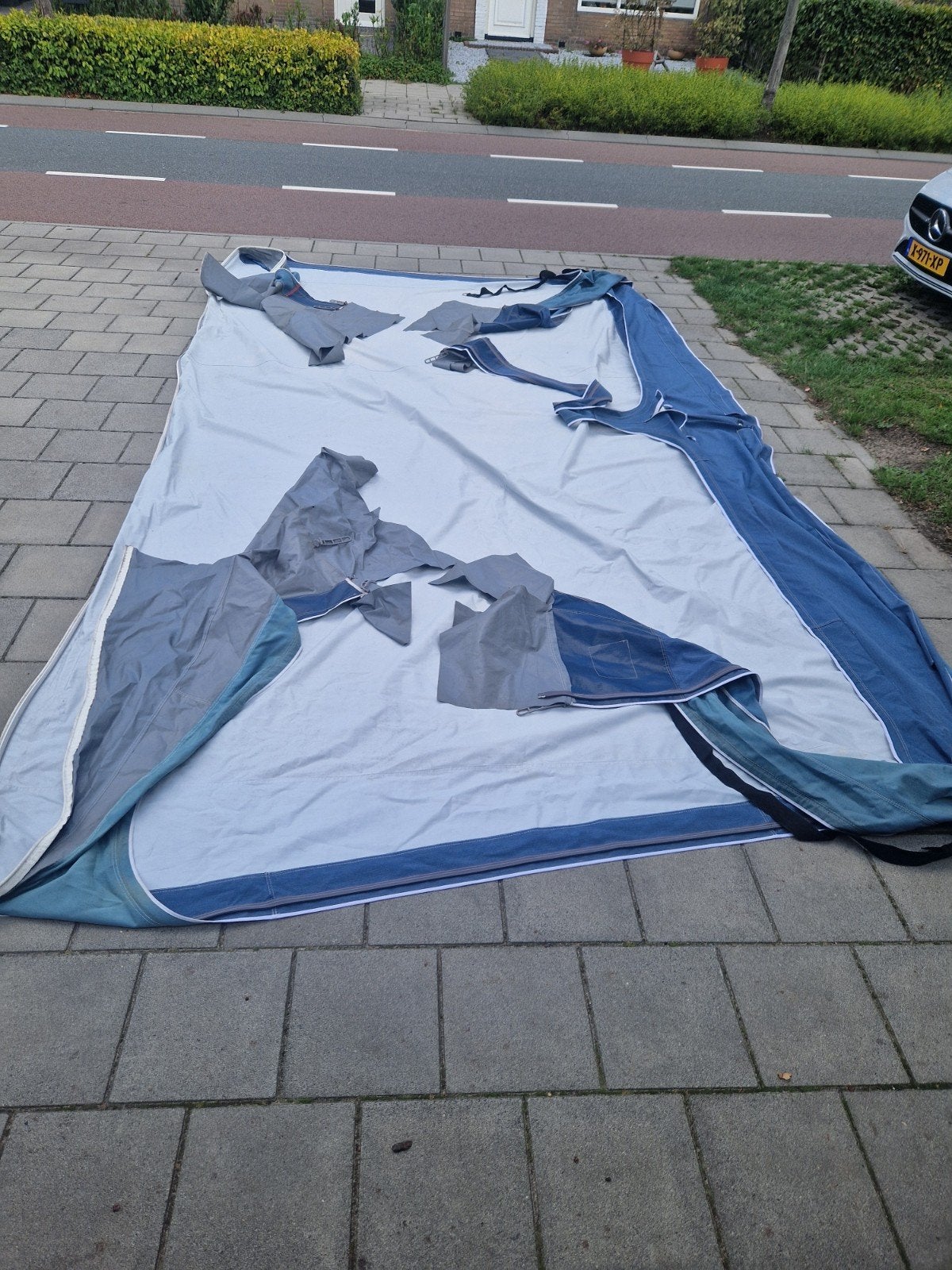 Dorema Voortent Madison met luifel, omloopmaat 10, Ophalen, Gebruikt, Dorema