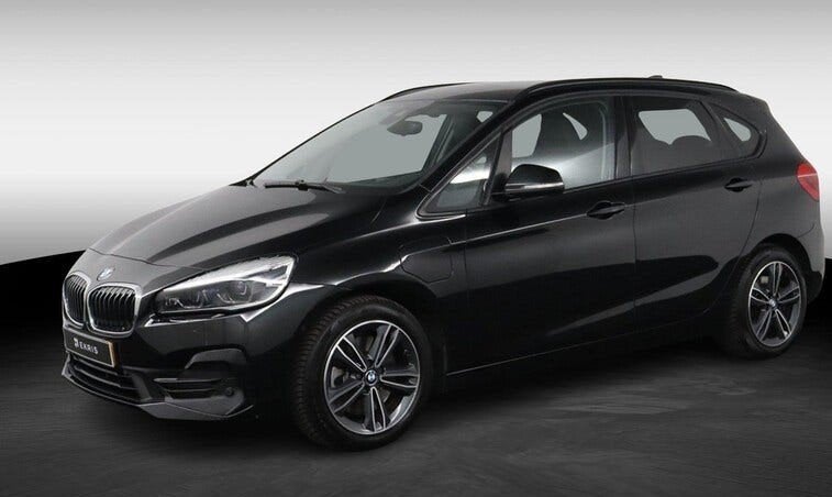 BMW 2-Serie Gran Tourer 216i 109pk 5p. 2020 Zwart, Ophalen of Verzenden