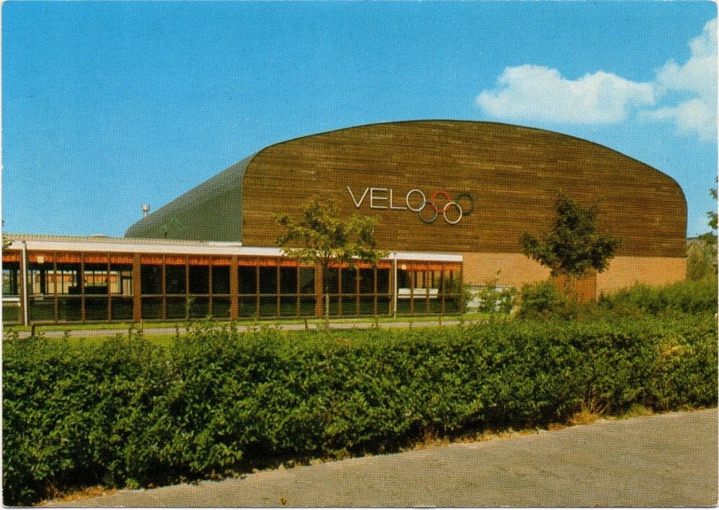 Wateringen  Velo Sporthal, Ophalen of Verzenden, Ongelopen, Zuid-Holland