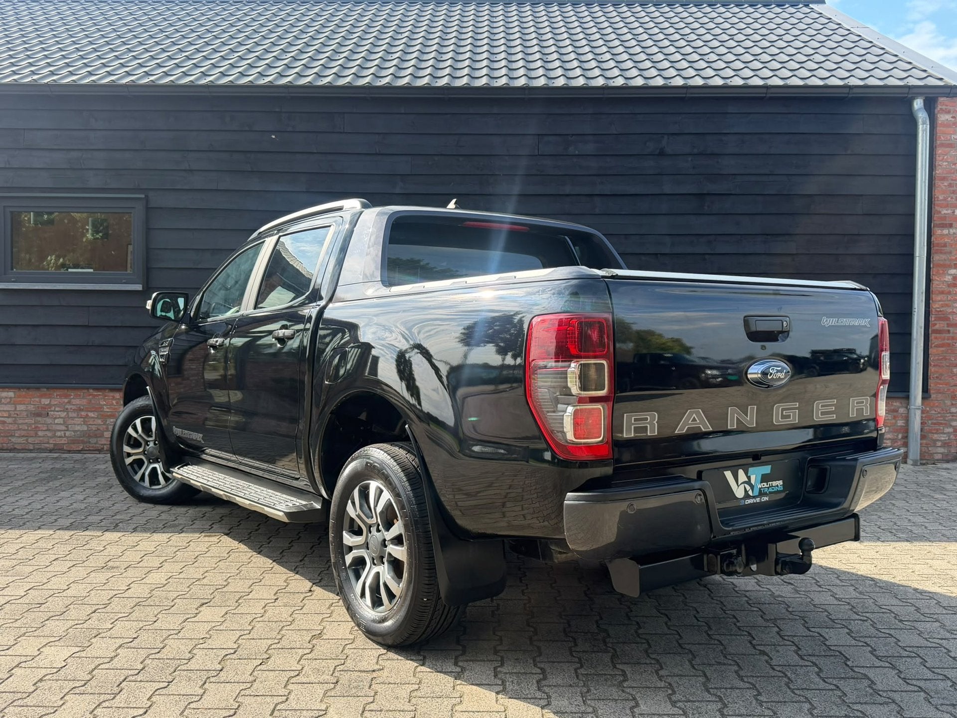 Ford Ranger 2.0 EcoBlue Wildtrak - 5 persoons - nieuwstaat -, Automaat, Gebruikt, Zwart, 4 cilinders
