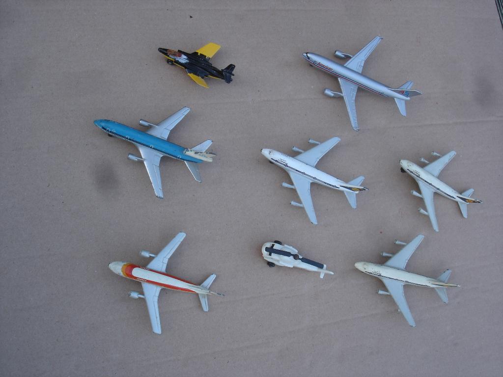 8 x matchbox vliegtuig / helicopter, Ophalen, Gebruikt, Overige typen