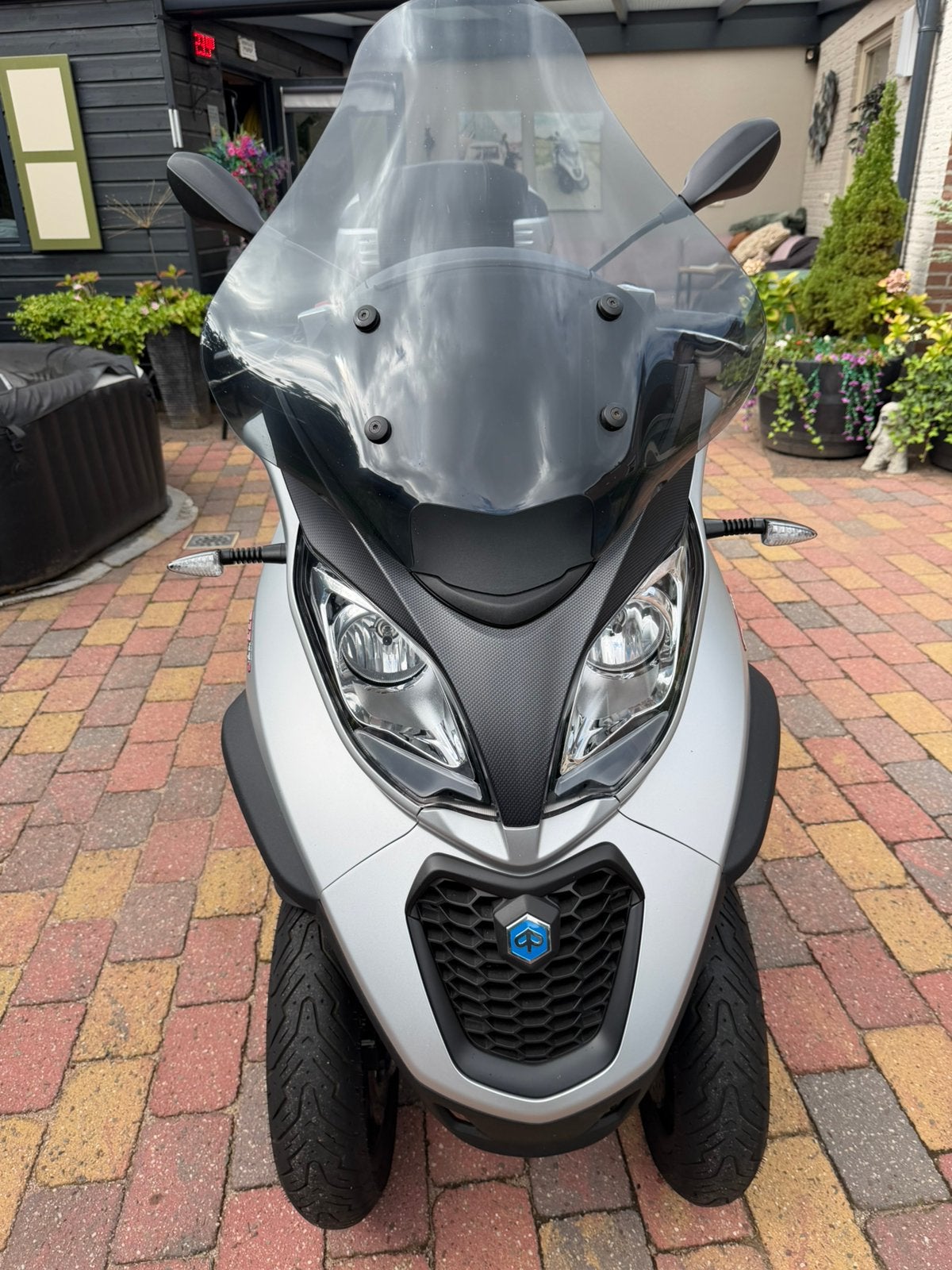 Piaggio mp3 500 hpe / koffer  / achteruit / hand verwarming, Motoren, Motoren | Piaggio, Scooter, Gebruikt, Particulier, Meer dan 35 kW