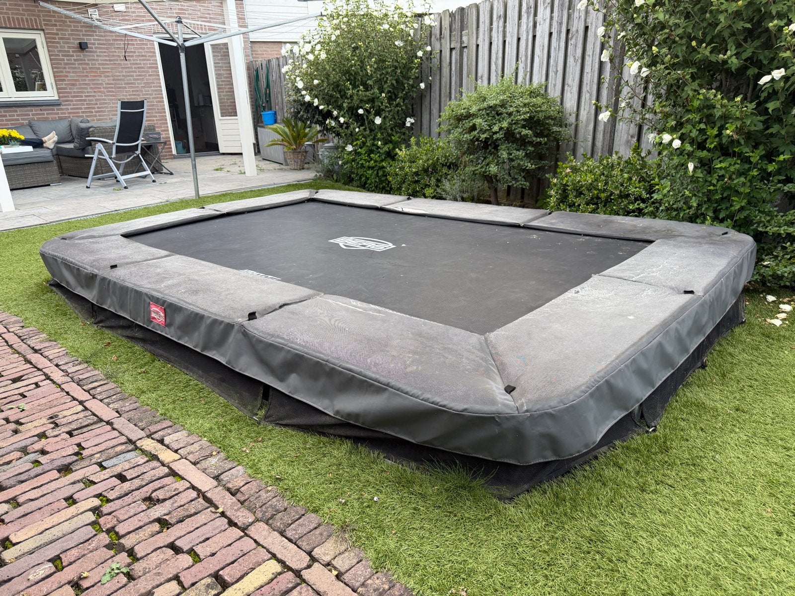 BERG Ultim Champion 410 InGround trampoline 3.30 x met cover, Ophalen, Gebruikt