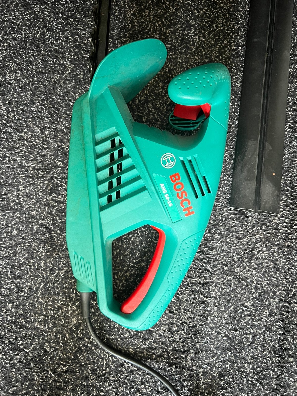 Bosch heggenschaar, Tuin en Terras, Heggenscharen, Ophalen, Zo goed als nieuw, Elektrisch