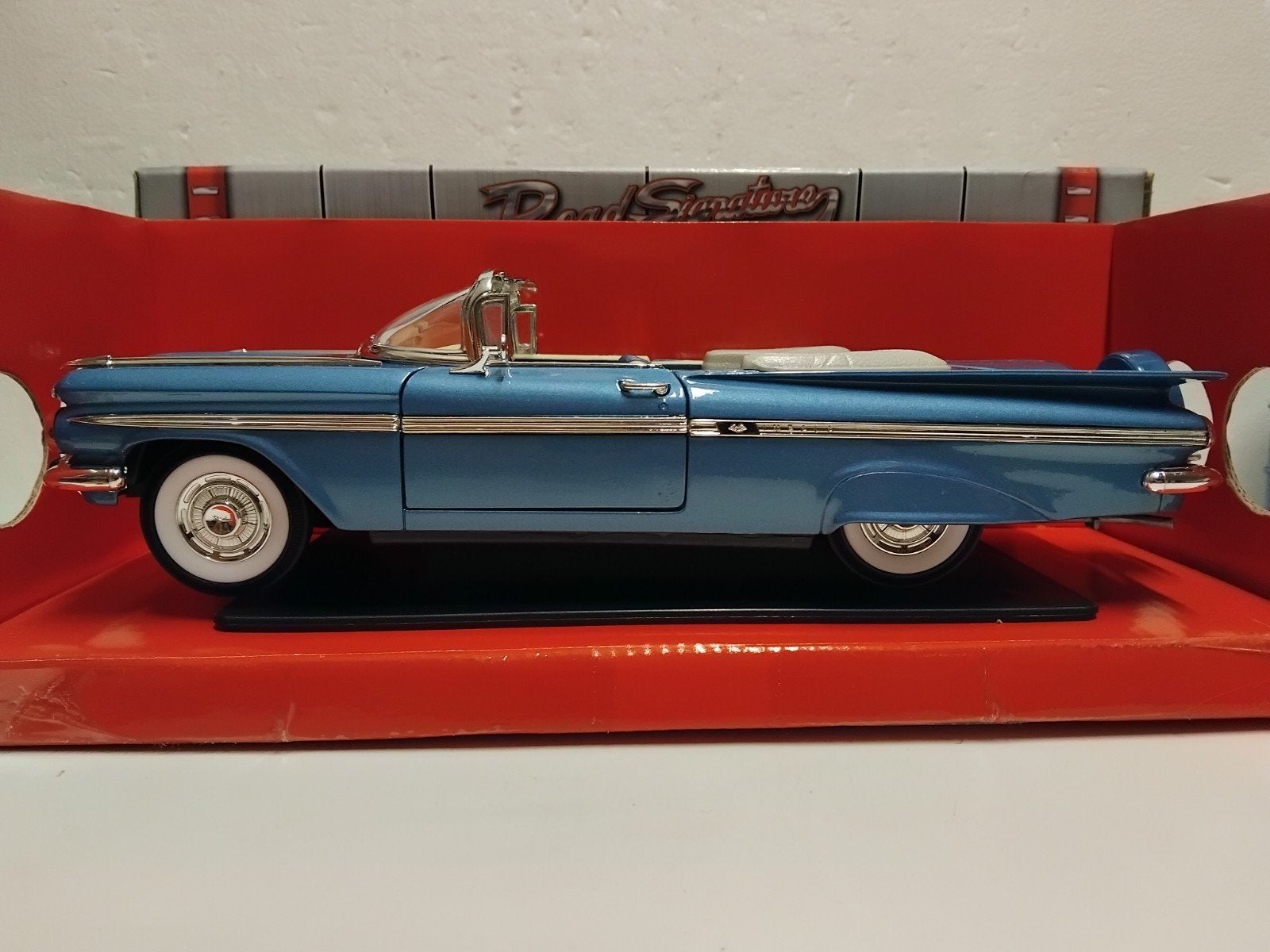 Chevrolet Impala convertible 1959 Signature metal 1:18 KRD, Ophalen of Verzenden, Zo goed als nieuw, Auto, Overige merken
