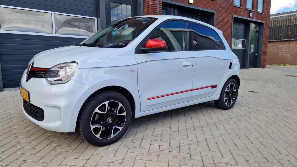 Renault Twingo 1.0 SCe 75pk 2019 Wit, Auto's, 4 stoelen, Leder en Stof, Wit, Origineel Nederlands