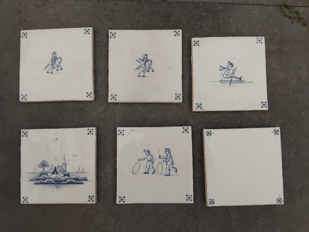 Delftsblauwe tegeltjes Makkum, Ophalen