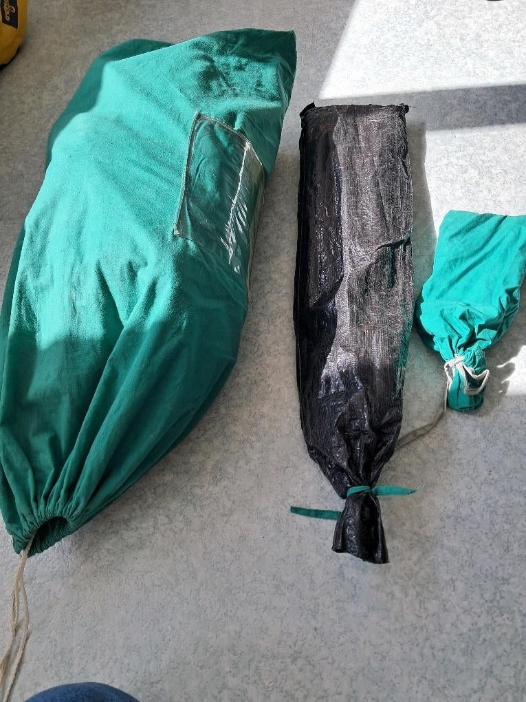 2 persoons piramide tent - Dubbeldaks, Caravans en Kamperen, Tenten, Ophalen, Gebruikt, Tot en met 2