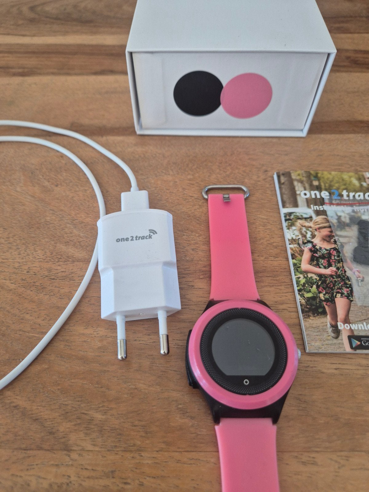 One2Track S2 GPS Horloge met SIM en Lader, Sieraden, Tassen en Uiterlijk, Ophalen of Verzenden, Zo goed als nieuw, Roze, Meisje