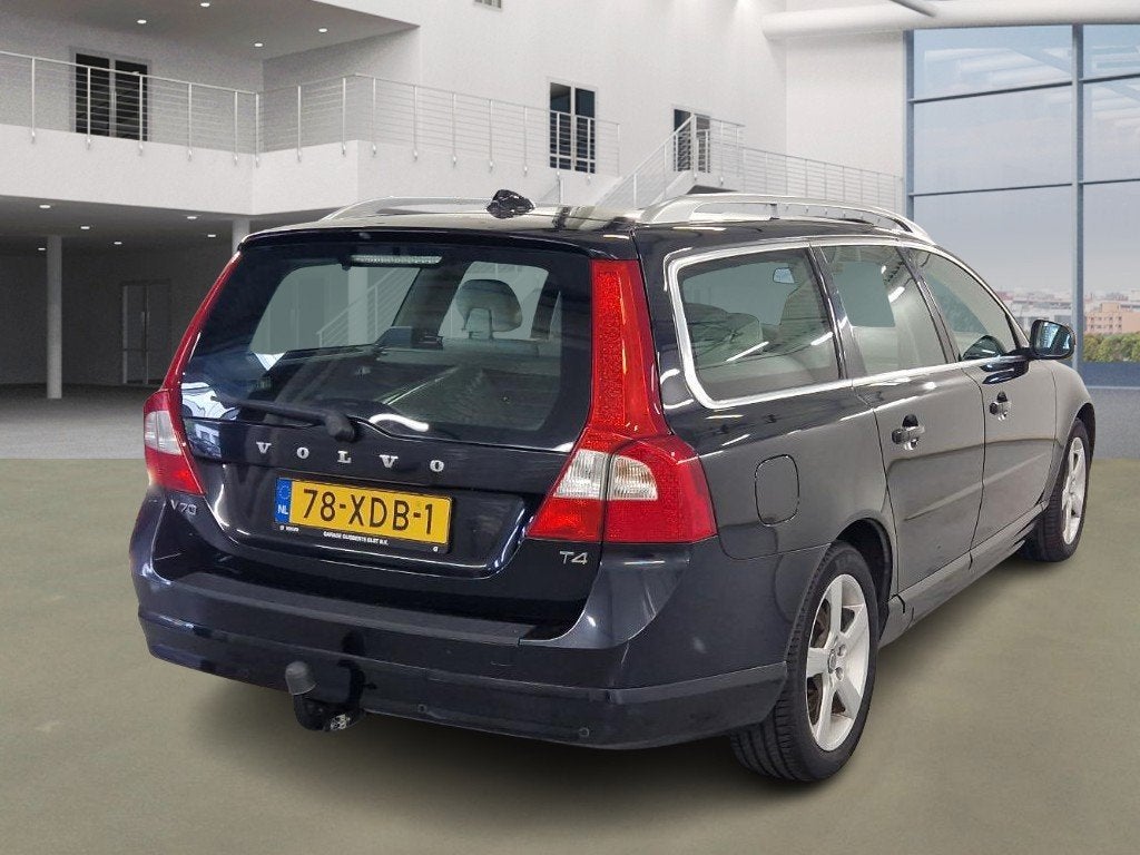 Volvo V70 1.6 T4 Limited Edition Airco Cruise Navi Pano PDC, Auto's, Voorwielaandrijving, 15 km/l, Gebruikt, 4 cilinders