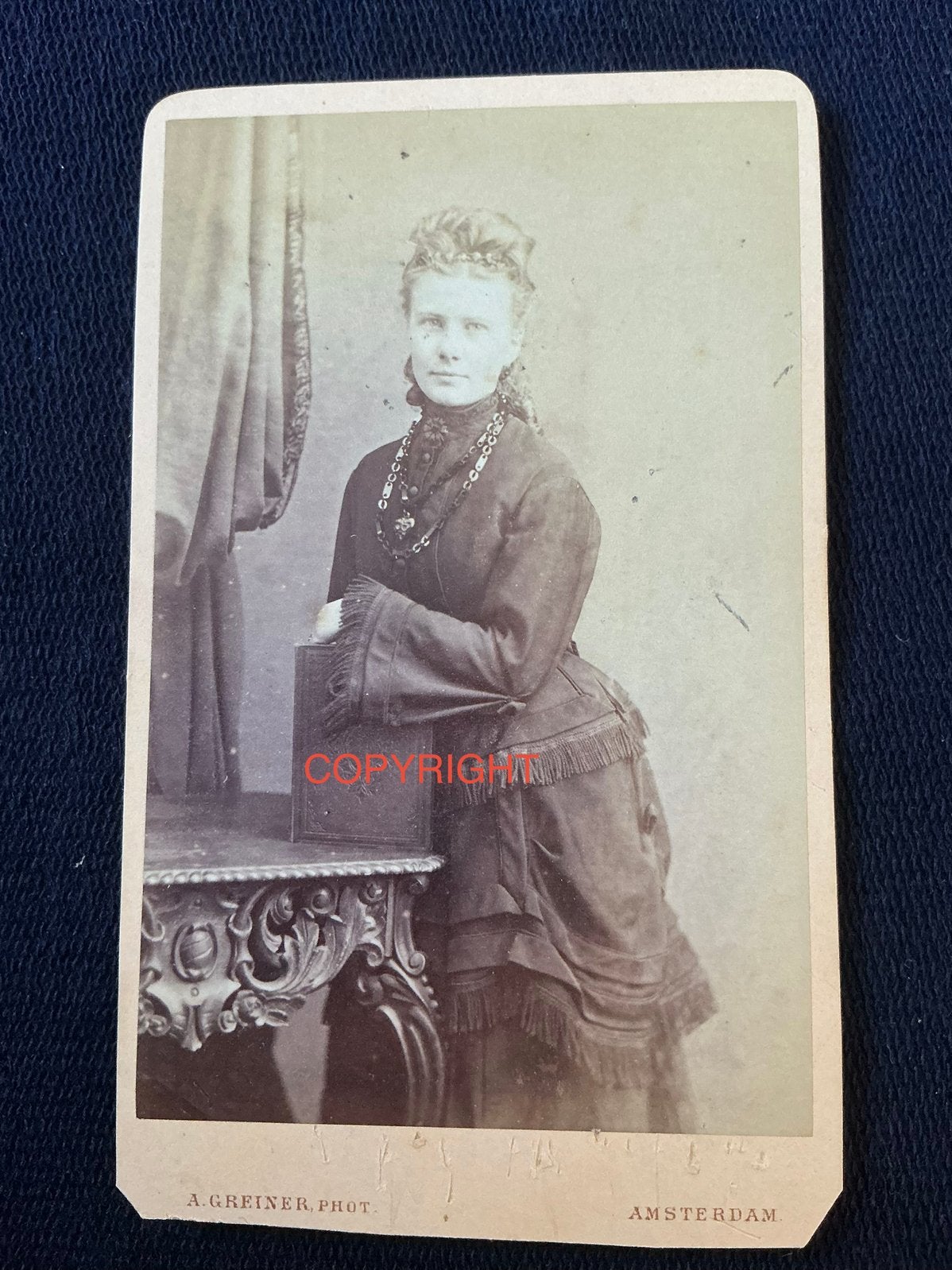 CDV, Dame, ALBERT GREINER, AMSTERDAM, Carte de Visite 3, Ophalen of Verzenden, Voor 1940, Gebruikt, Foto