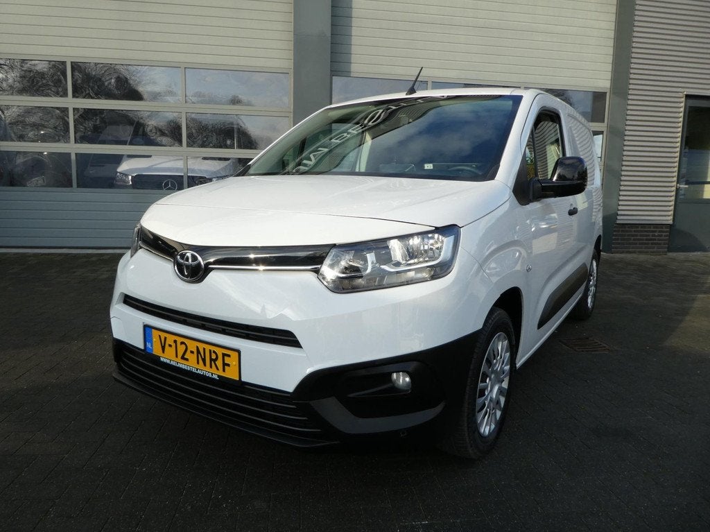 Toyota PROACE CITY 1.2 Turbo cool 3 zits camera apple carpla, Voorwielaandrijving, 15 km/l, Euro 6, 1199 cc