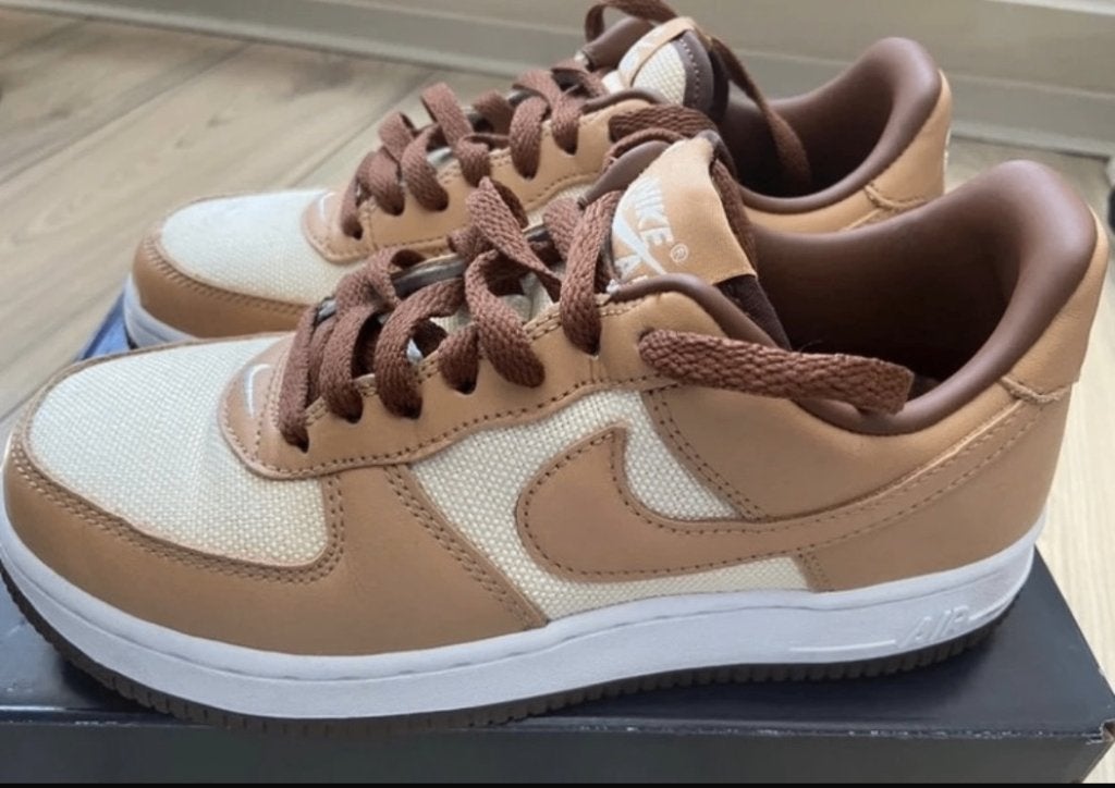 Schoenen, Kleding | Dames, Beige, Nike, Ophalen of Verzenden, Sneakers of Gympen