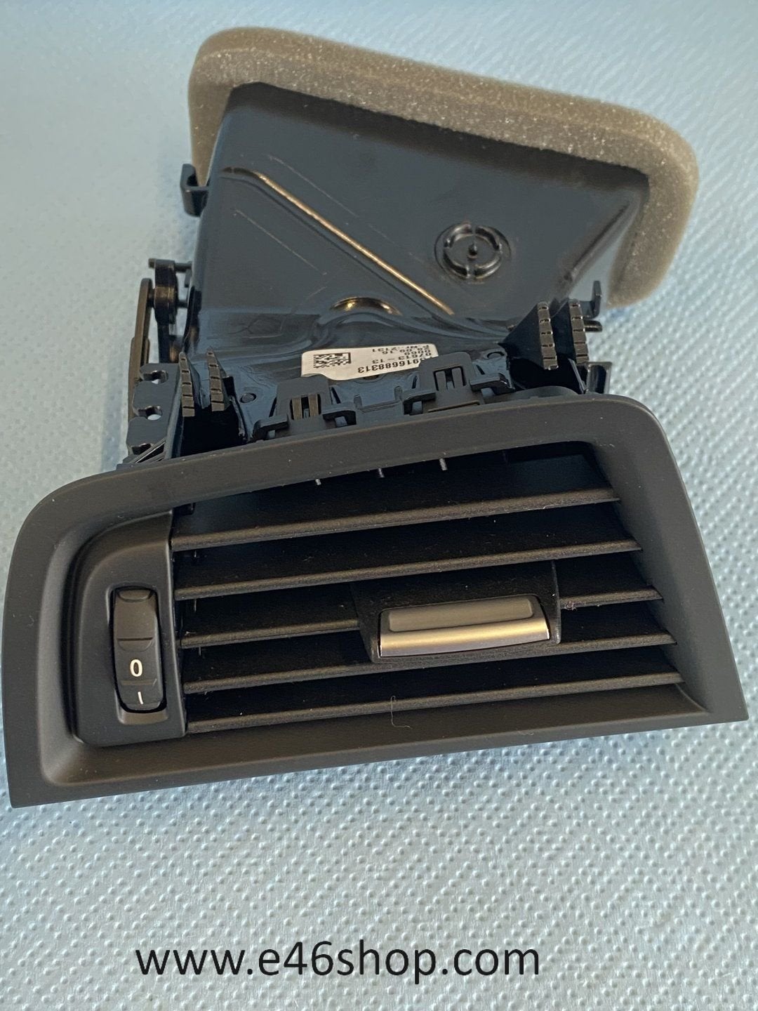 LUCHTROOSTER DASHBOARD LINKS BMW F10 F11 F18 OE 64229166883, -, -, Nieuw, Ophalen of Verzenden