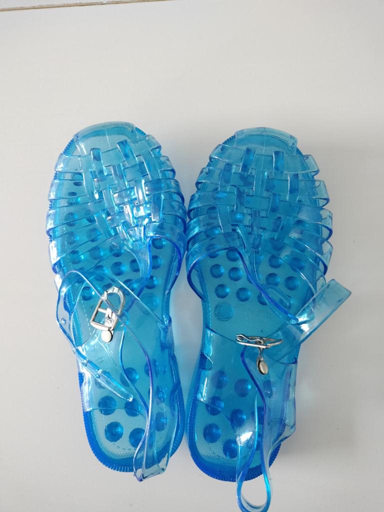 Blauwe waterschoenen Maat 32, Kinderen en Baby's, Kinderkleding | Schoenen en Sokken, Gebruikt, Jongen of Meisje, Schoenen, Ophalen of Verzenden