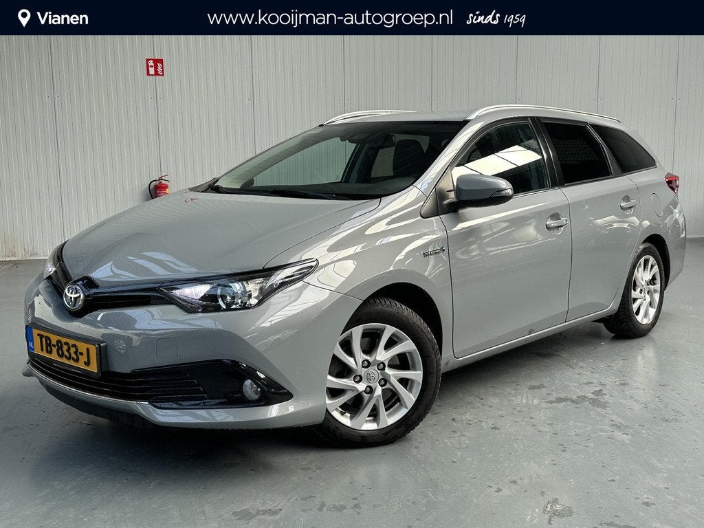 Toyota Auris 1.8 Hybrid Energy Plus, Gebruikt, Euro 6, Parkeersensor, Origineel Nederlands