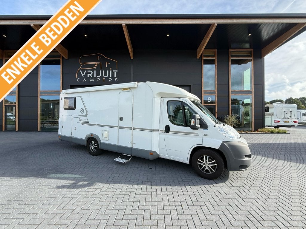 knaus Sport TI bj 2011 lente bedden 90078 km uniek !!!, Caravans en Kamperen, Buitenlamp, Ringverwarming, Fiat, Tot en met 2